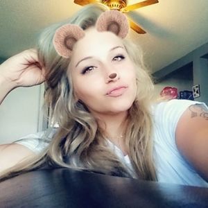 Meet your Posher, Skylar